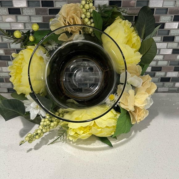 Vibrant Yellow and Green Floral Vase Accent - Picture 7 of 12